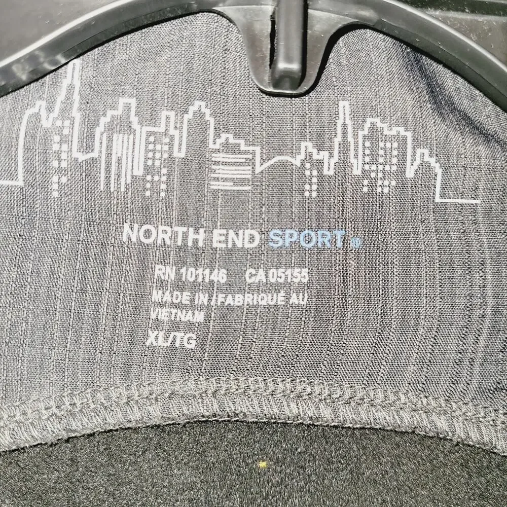 North End Sport skyscraper mens grey light weight athletic full zip jacket Sz L